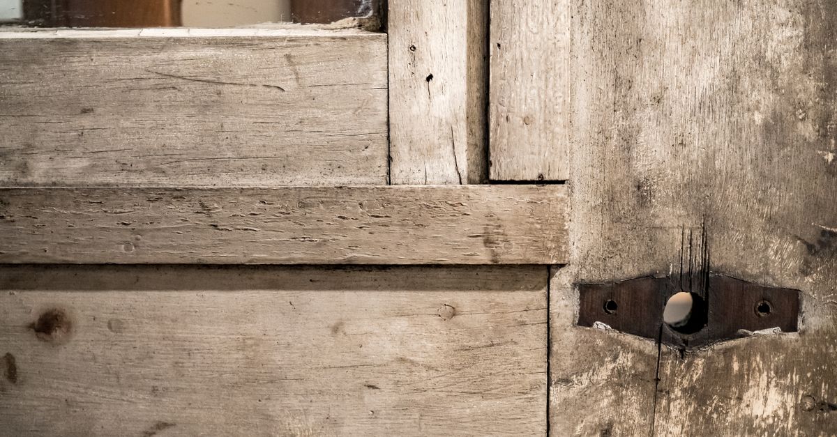 deadbolt installation — Bradenton Locksmith Pro
