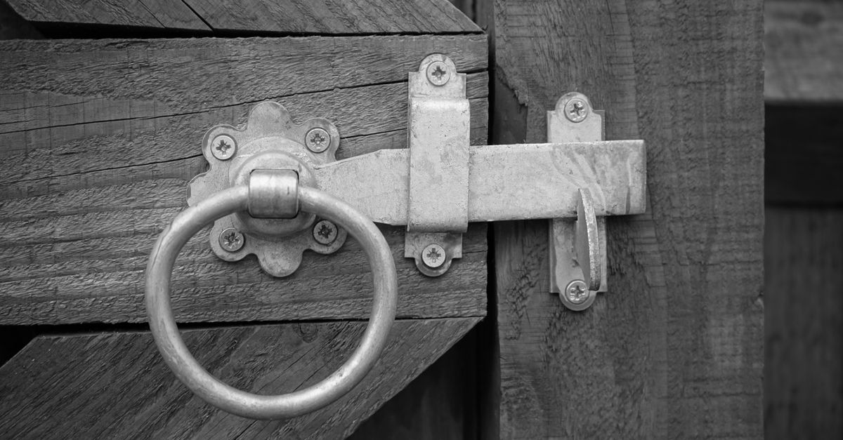 lock cylinder close up — Bradenton Locksmith Pro